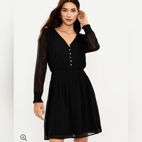 NWT LOFT Petite Smocked Button V-Neck Dress in Black - Picture 1 of 4